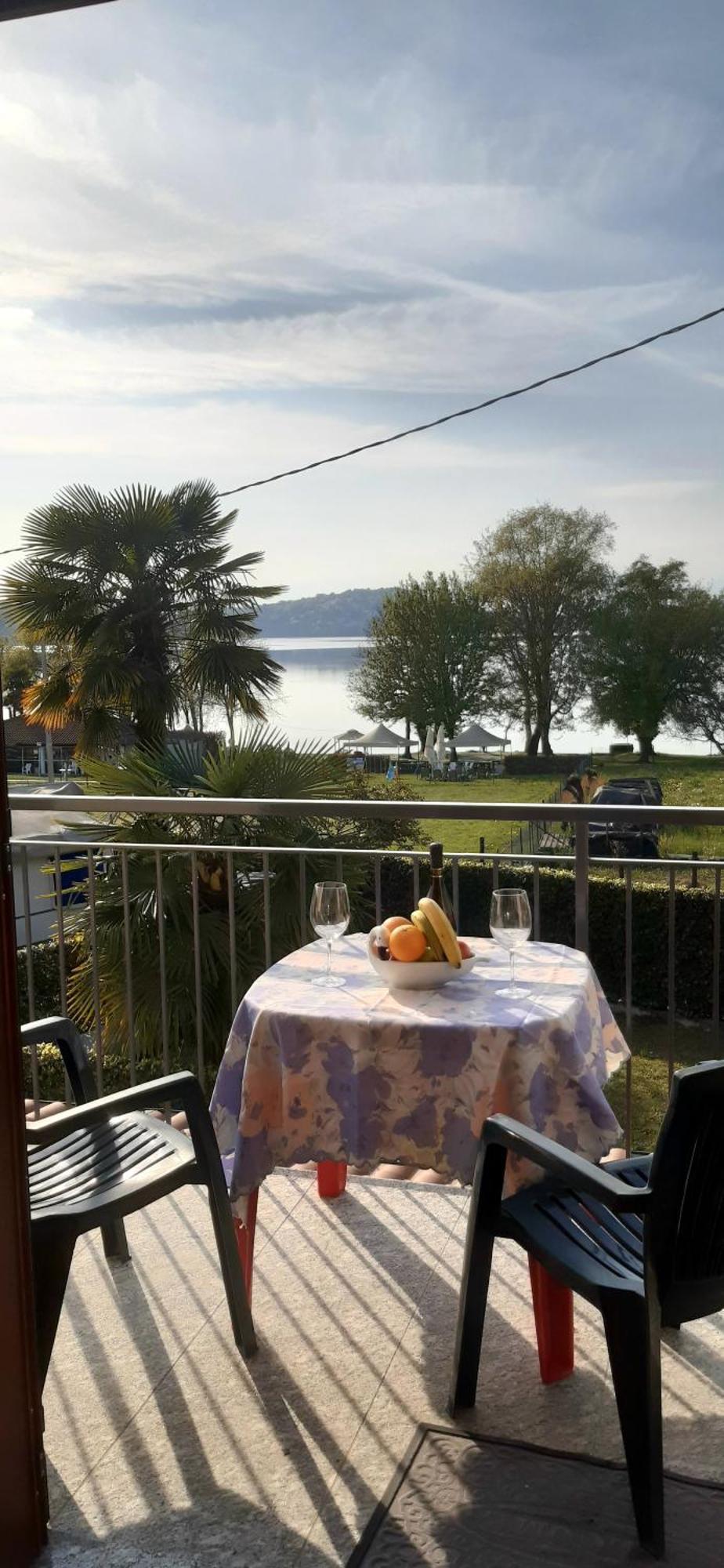 Campeggio Internazionale Del Sole 维韦罗内 外观 照片
